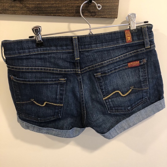 7 for all mankind | denim cuffed shorts - Picture 4 of 5